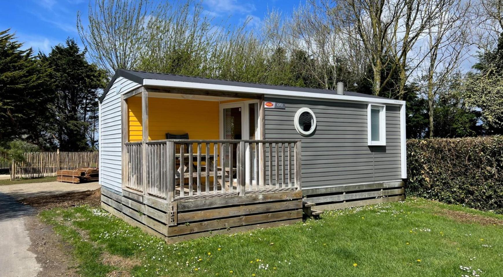 Camping Les Portes Du Perche Mamers Eksteriør billede